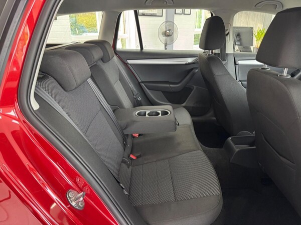 Used Skoda Octavia 2014 for sale - 75706115: Photo 37