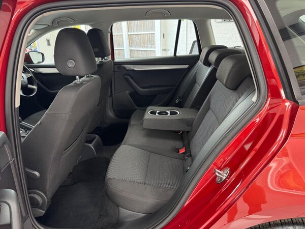 Used Skoda Octavia 2014 for sale - 75706115: Photo 42