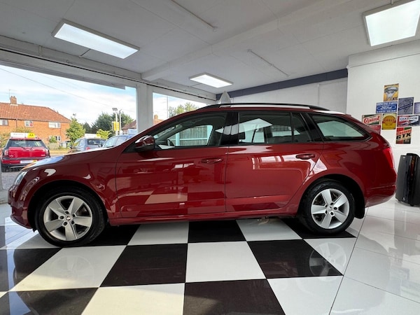 Used Skoda Octavia 2014 for sale - 75706115: Photo 6
