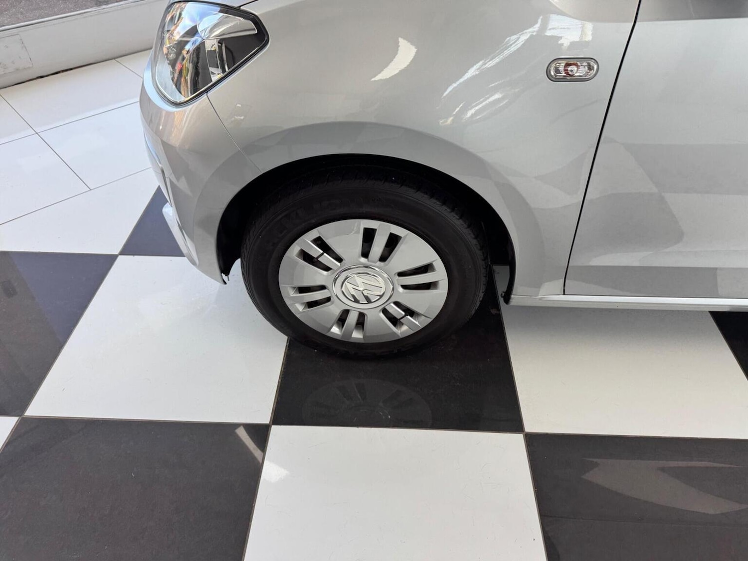 Used Volkswagen up! 2015 for sale - 76837059: Photo 22