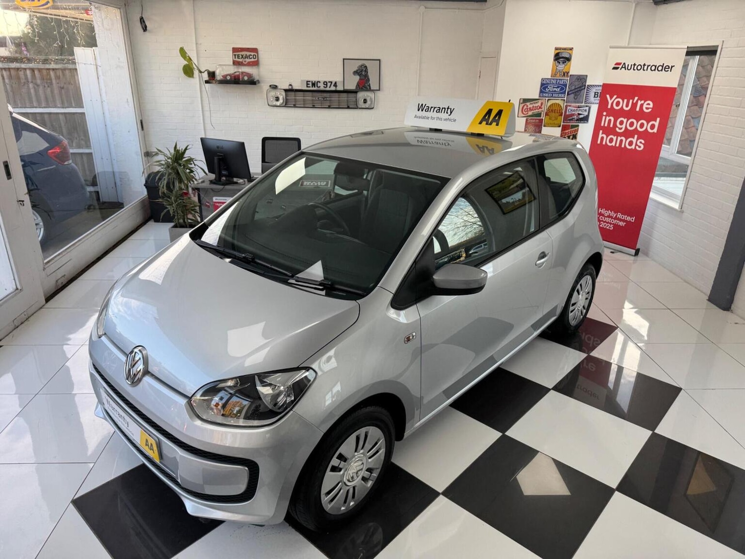 Used Volkswagen up! 2015 for sale - 76837059: Photo 5