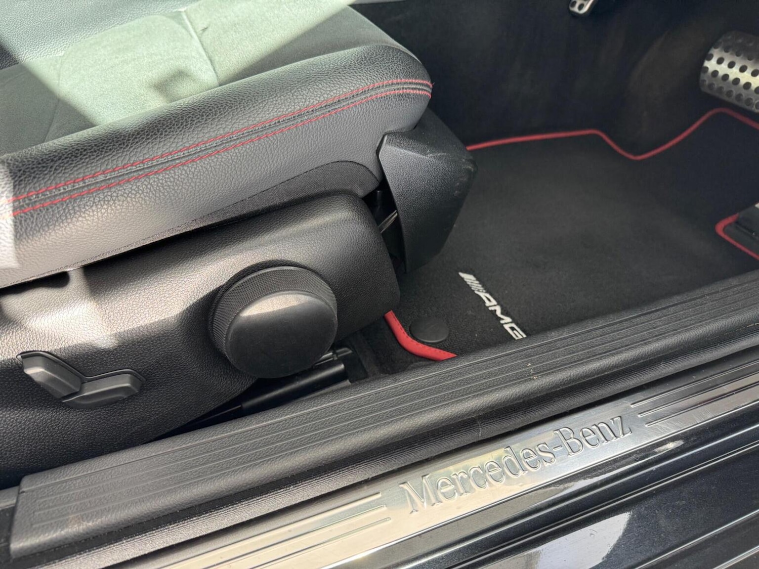 Used Mercedes-Benz C Class 2012 for sale - 77836861: Photo 44