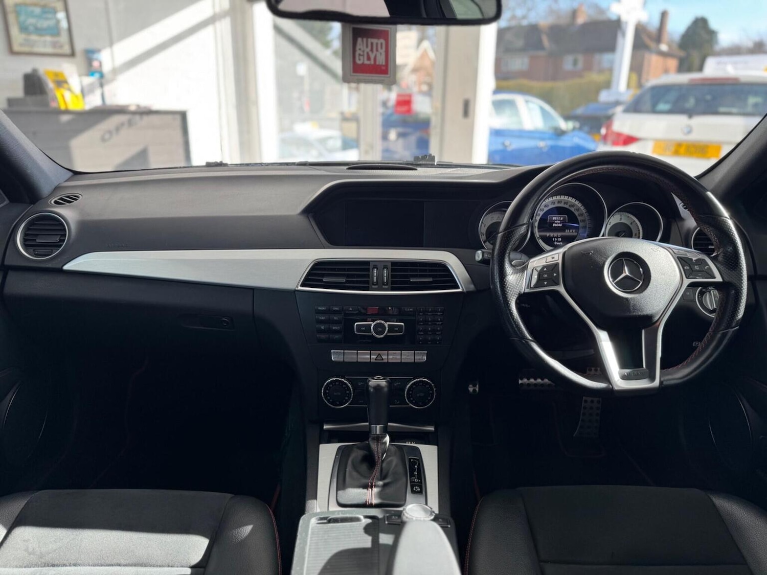 Used Mercedes-Benz C Class 2012 for sale - 77836861: Photo 9