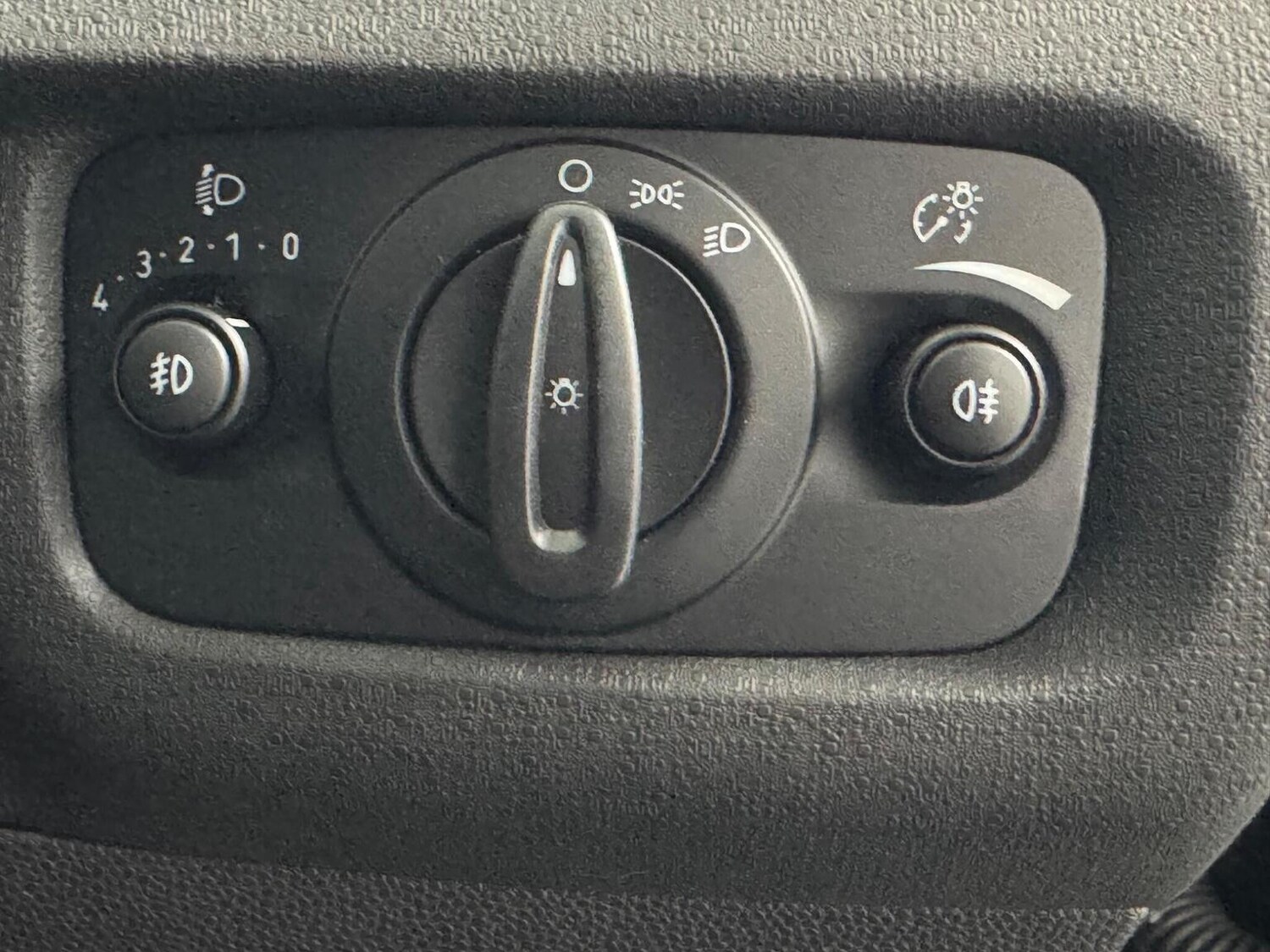 Used Ford Fiesta 2014 for sale - 77453280: Photo 18