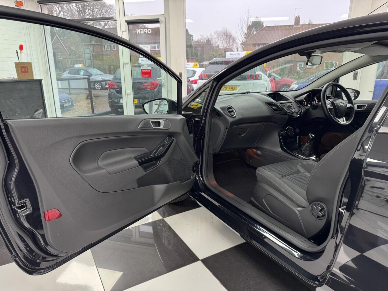 Used Ford Fiesta 2014 for sale - 77453280: Photo 21