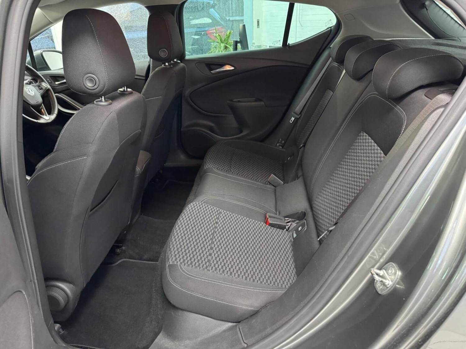 Used Vauxhall Astra 2018 for sale - 77303586: Photo 16