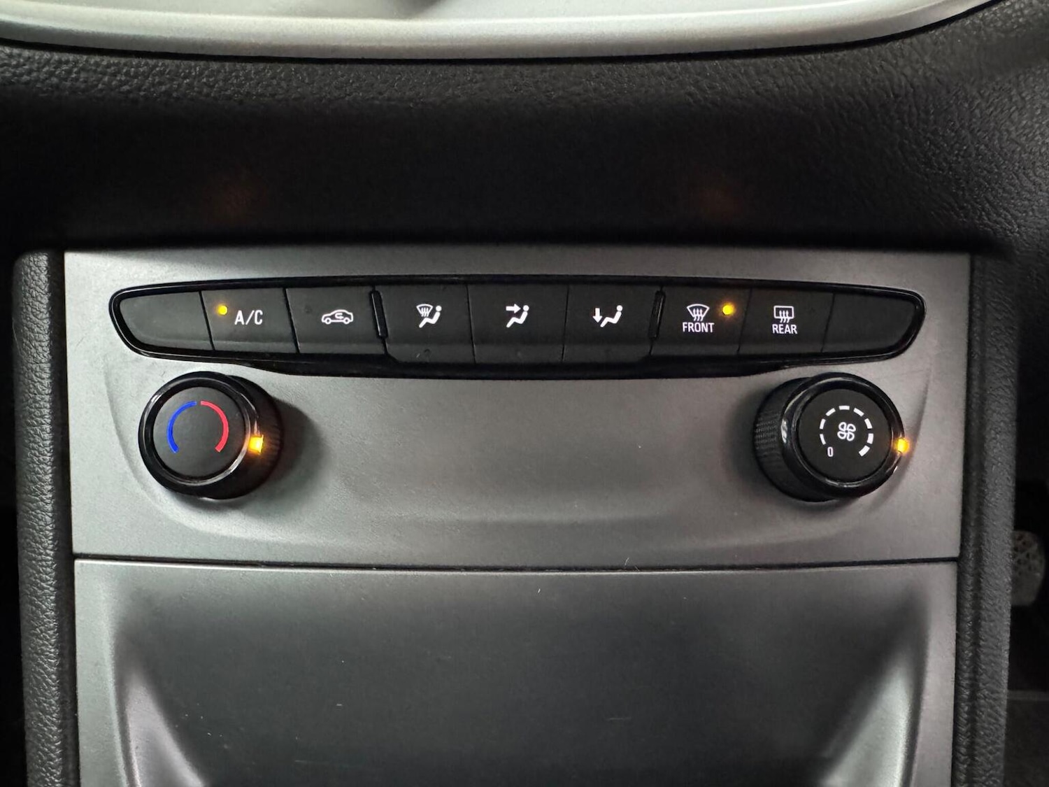 Used Vauxhall Astra 2018 for sale - 77303586: Photo 18