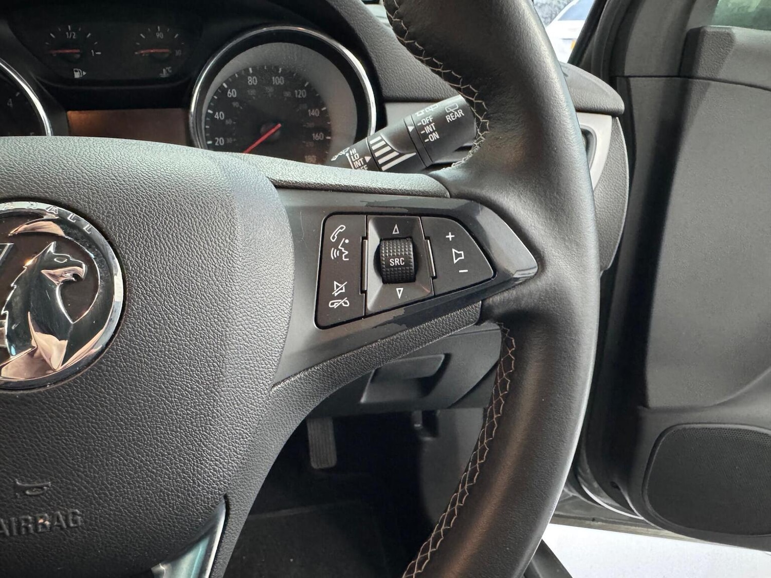 Used Vauxhall Astra 2018 for sale - 77303586: Photo 21