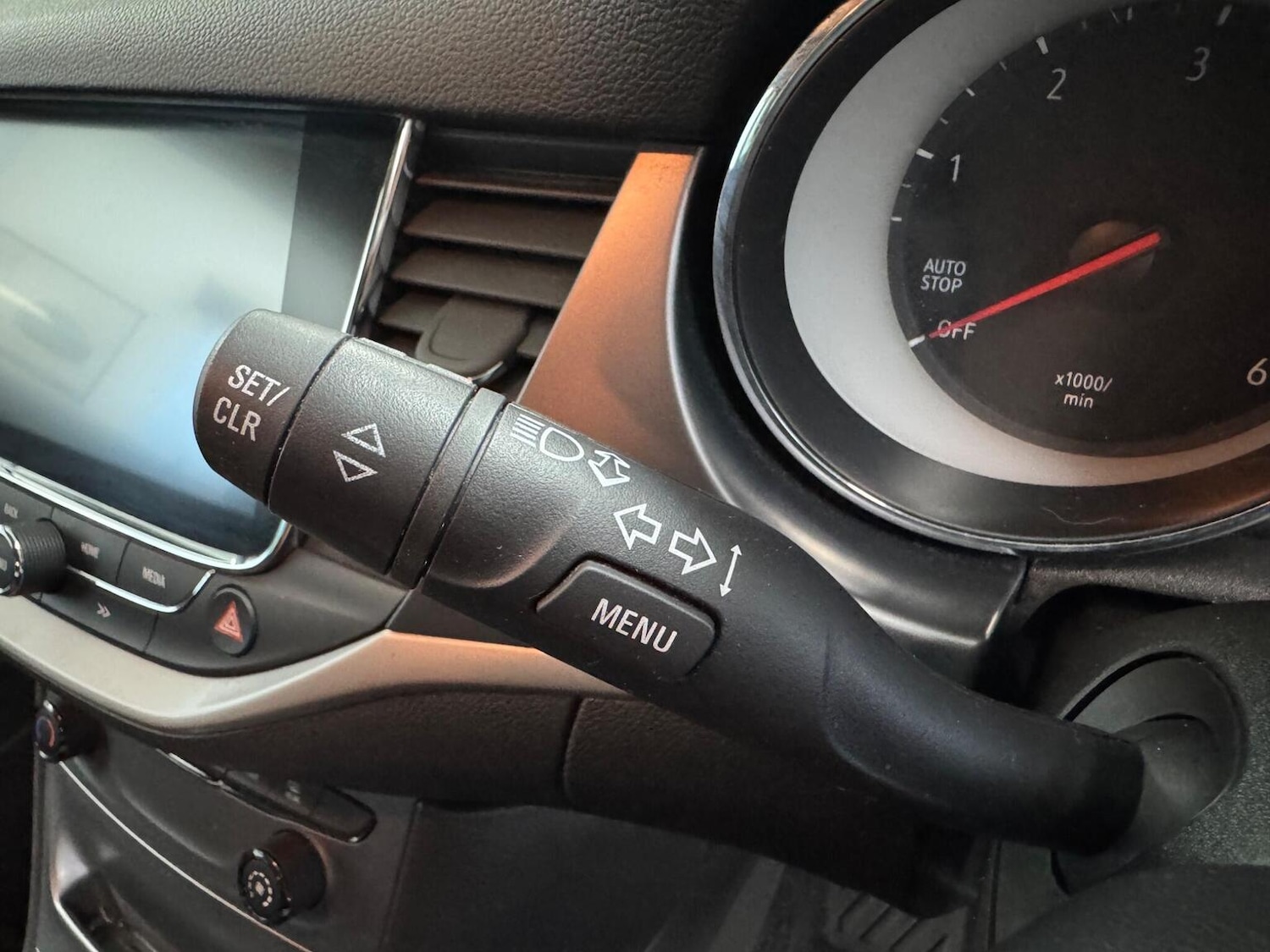 Used Vauxhall Astra 2018 for sale - 77303586: Photo 46