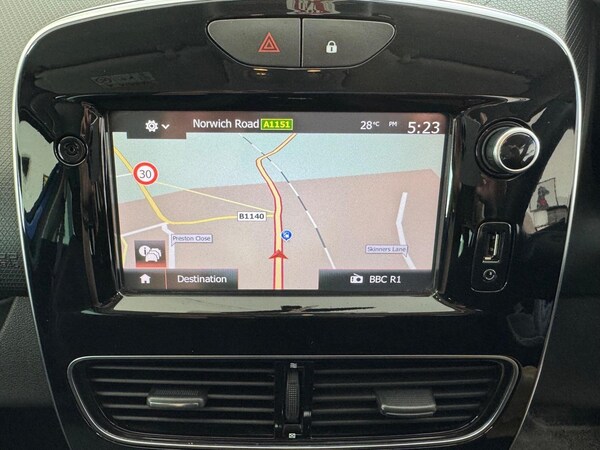 Used Renault Clio 2018 for sale - 75048852: Photo 27
