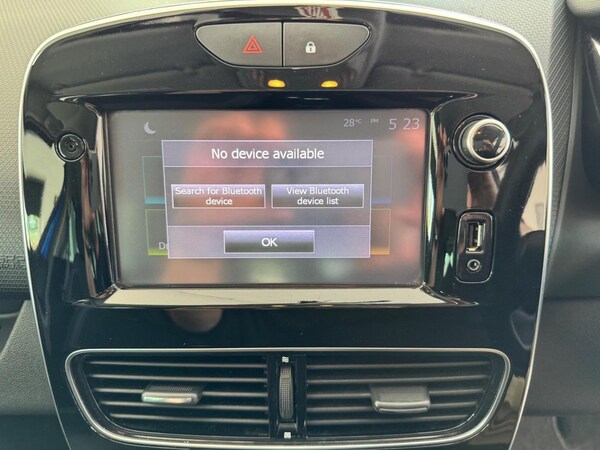 Used Renault Clio 2018 for sale - 75048852: Photo 28