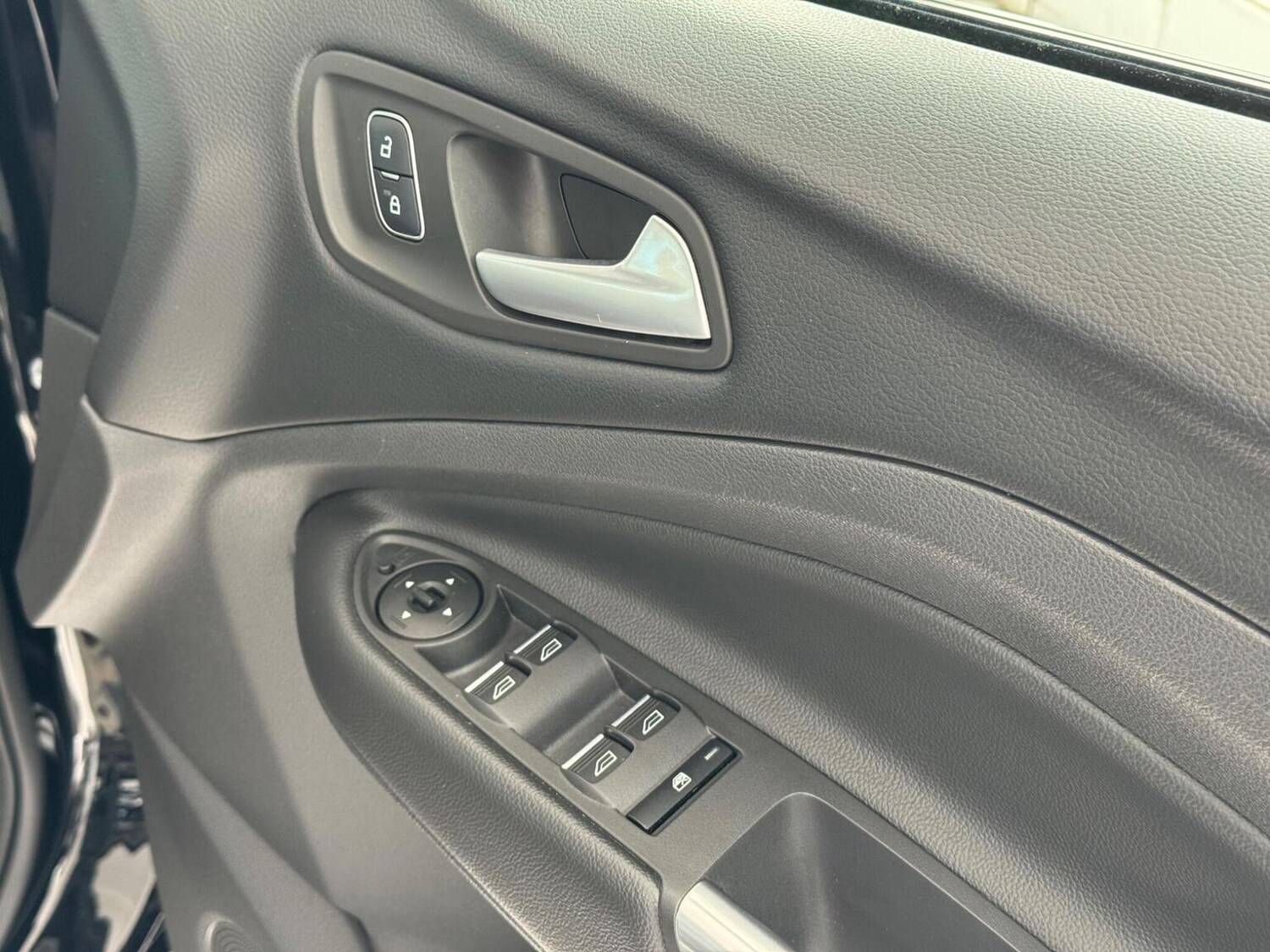 Used Ford Kuga 2019 for sale - 77851257: Photo 27