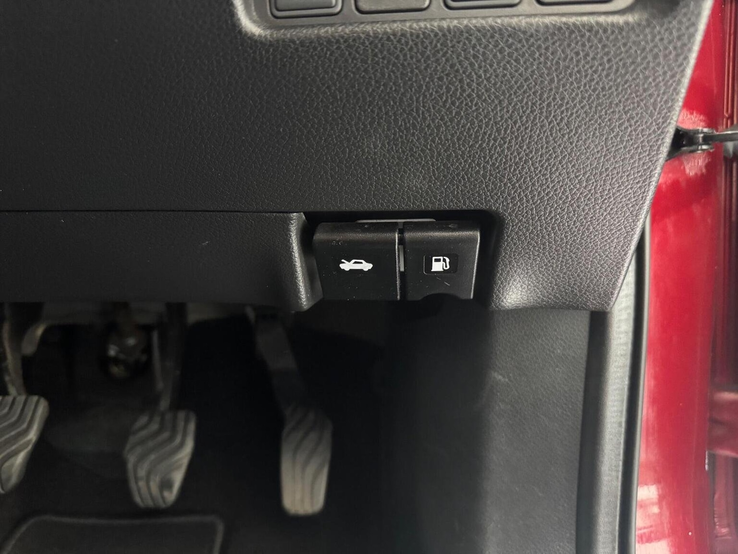 Vehicle 35