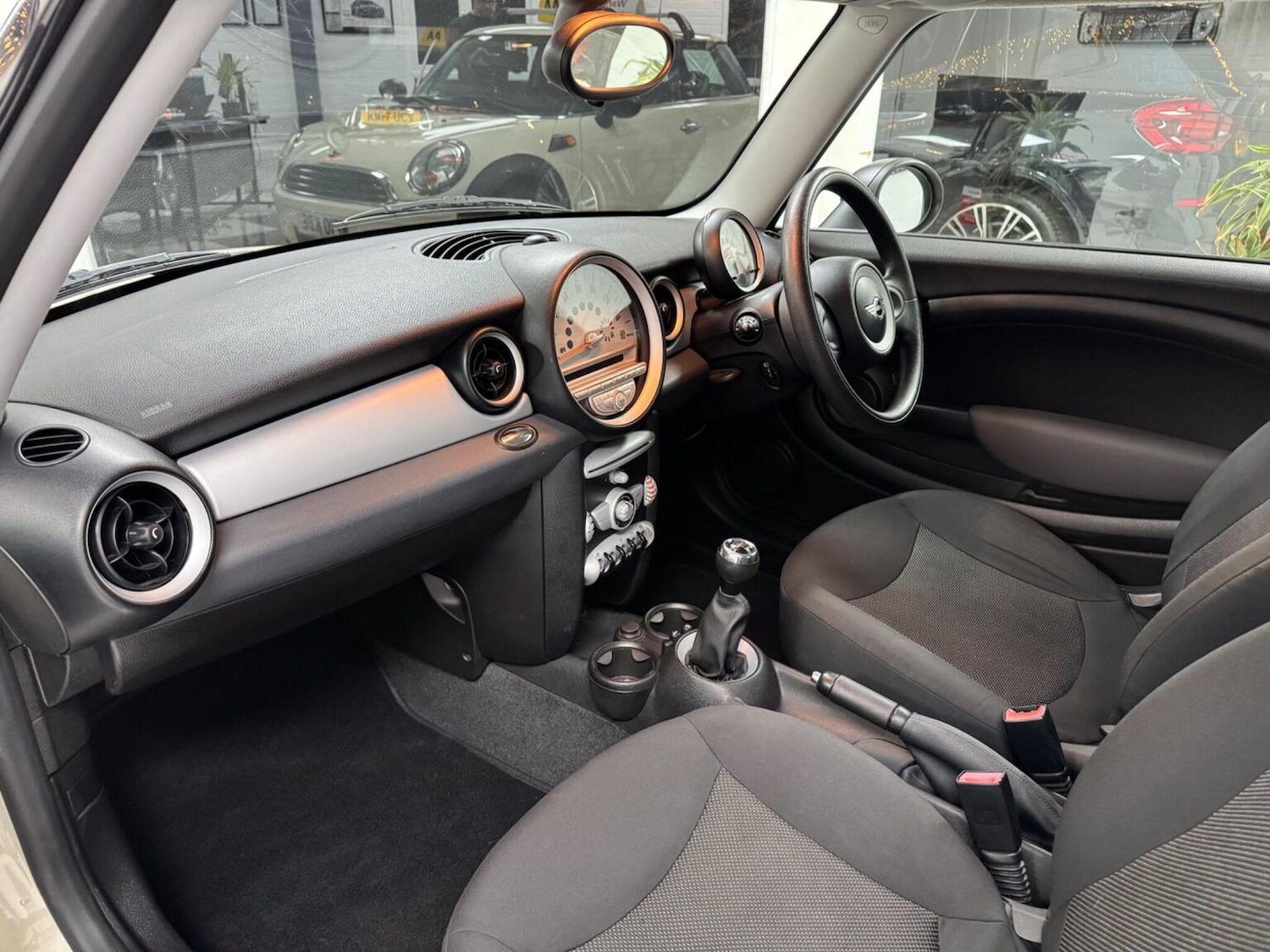 Used MINI Hatch 2010 for sale - 77056624: Photo 14