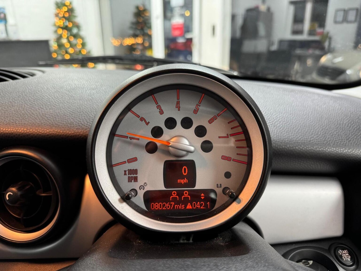 Used MINI Hatch 2010 for sale - 77056624: Photo 24