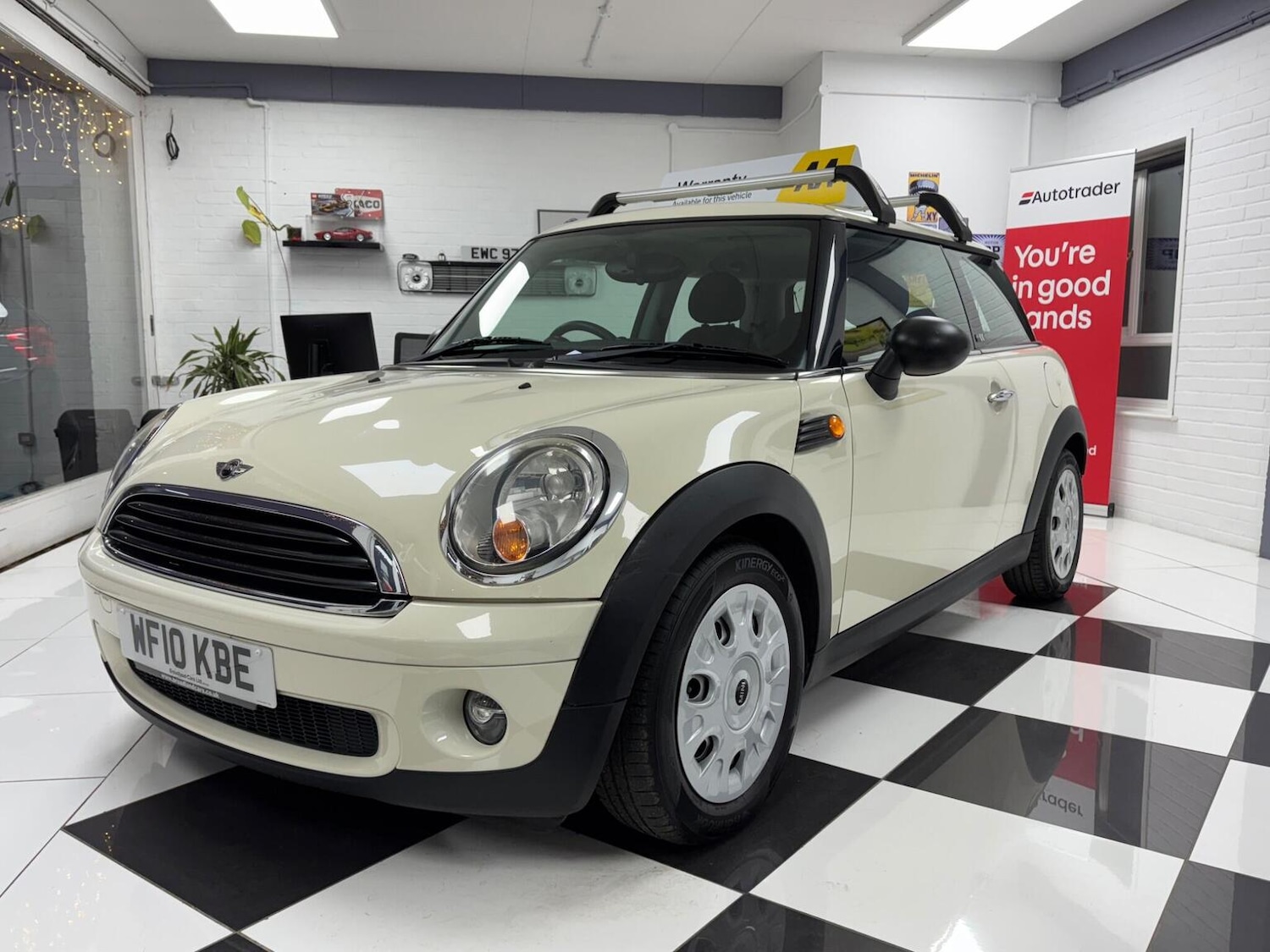 Used MINI Hatch 2010 for sale - 77056624: Photo 3