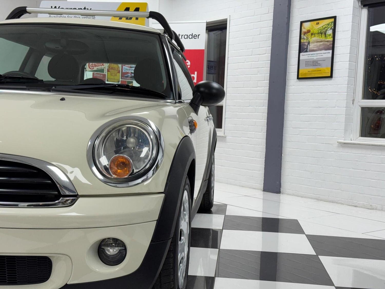 Used MINI Hatch 2010 for sale - 77056624: Photo 31