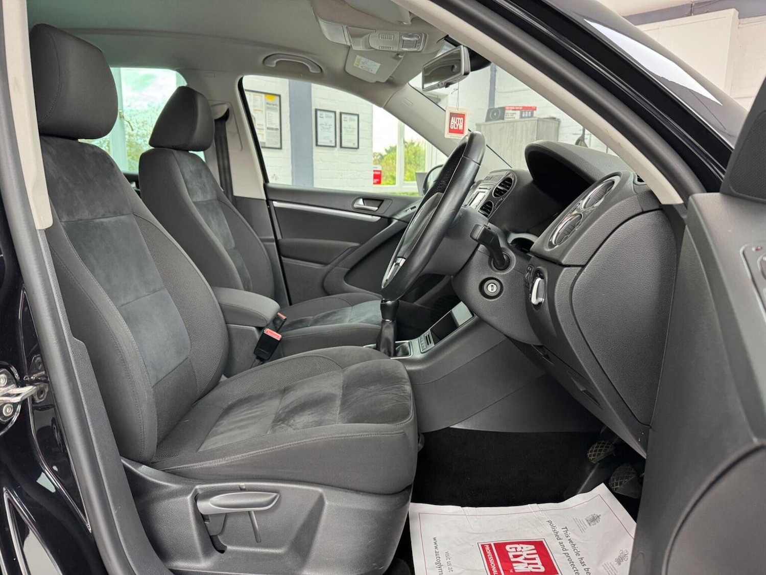 Used Volkswagen Tiguan 2015 for sale - 76430889: Photo 12