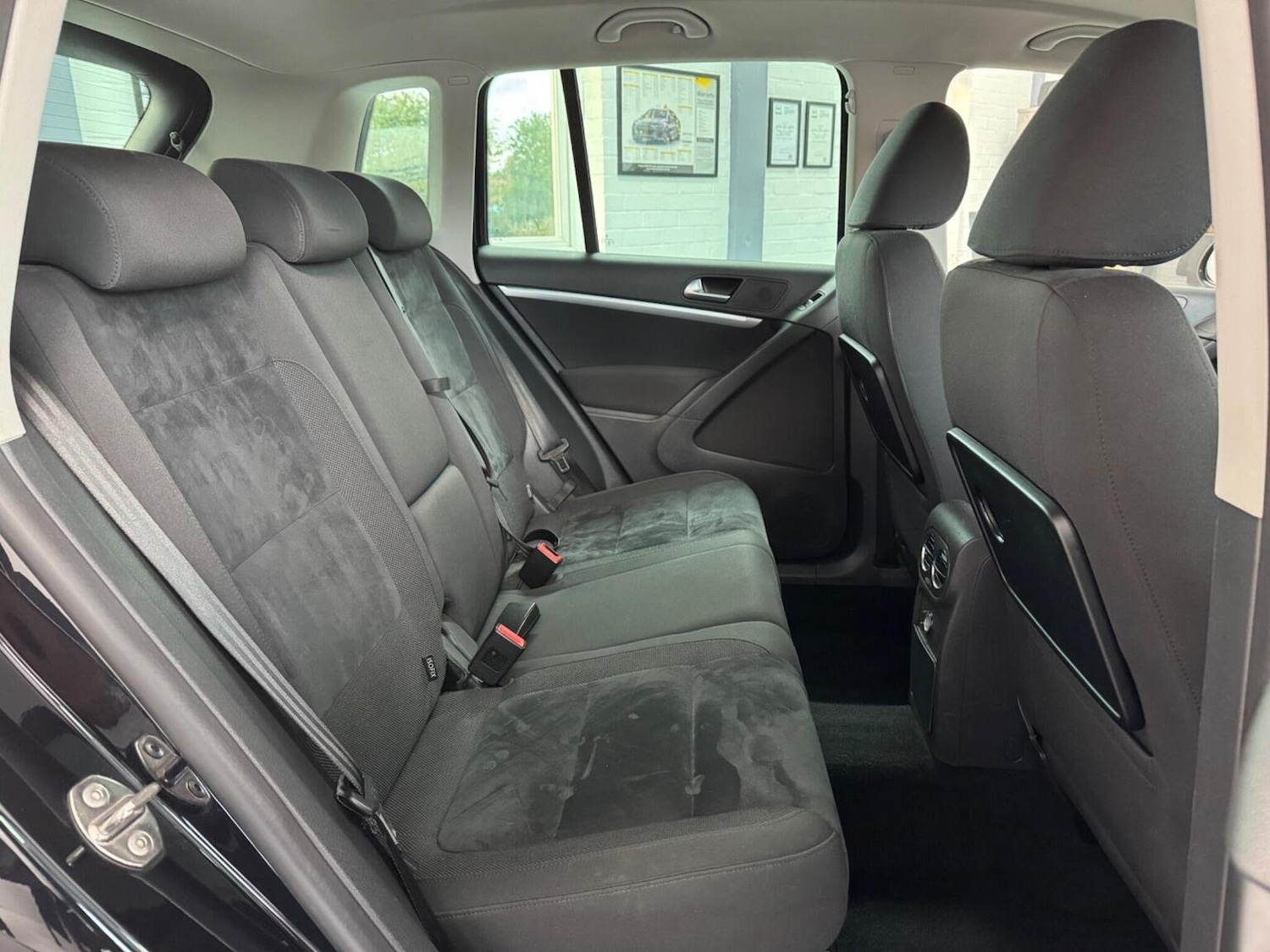 Used Volkswagen Tiguan 2015 for sale - 76430889: Photo 14