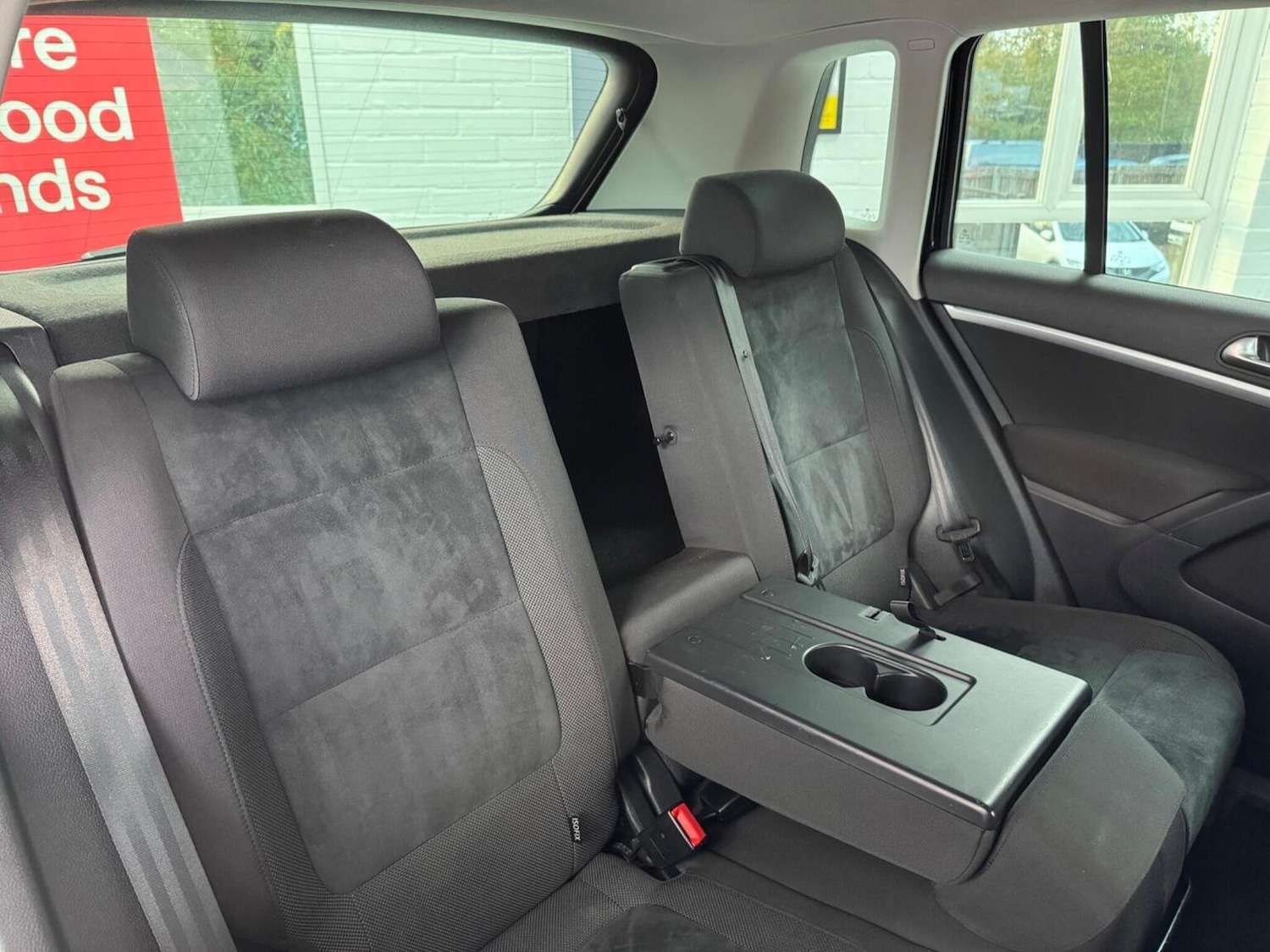 Used Volkswagen Tiguan 2015 for sale - 76430889: Photo 15