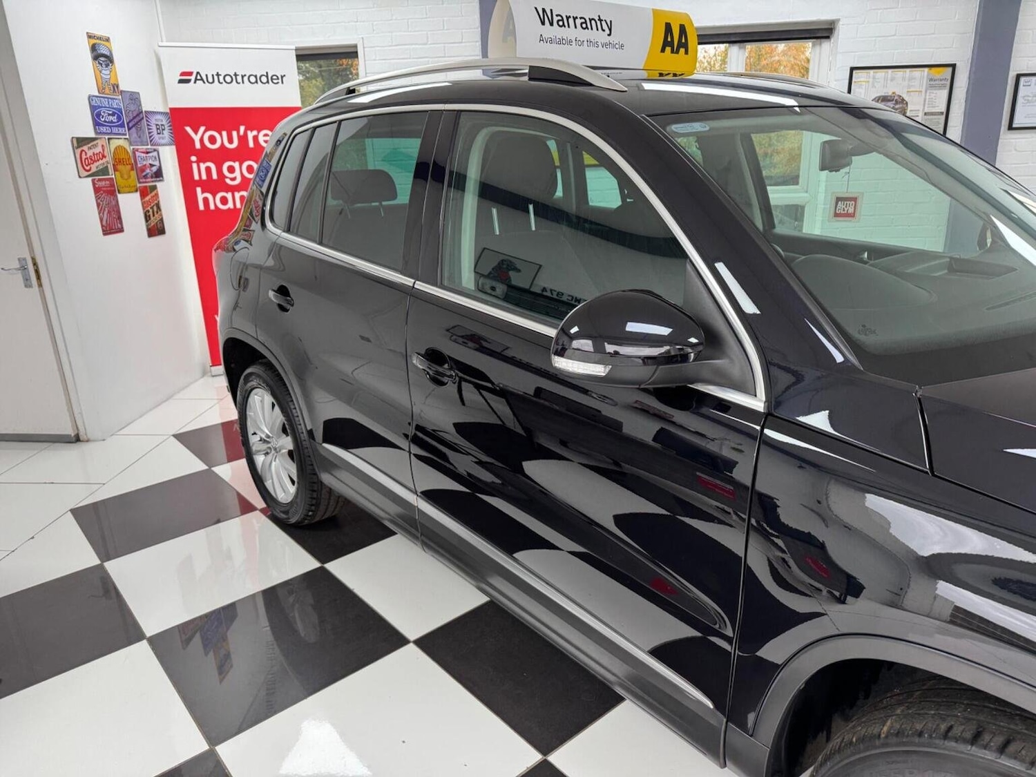 Used Volkswagen Tiguan 2015 for sale - 76430889: Photo 36