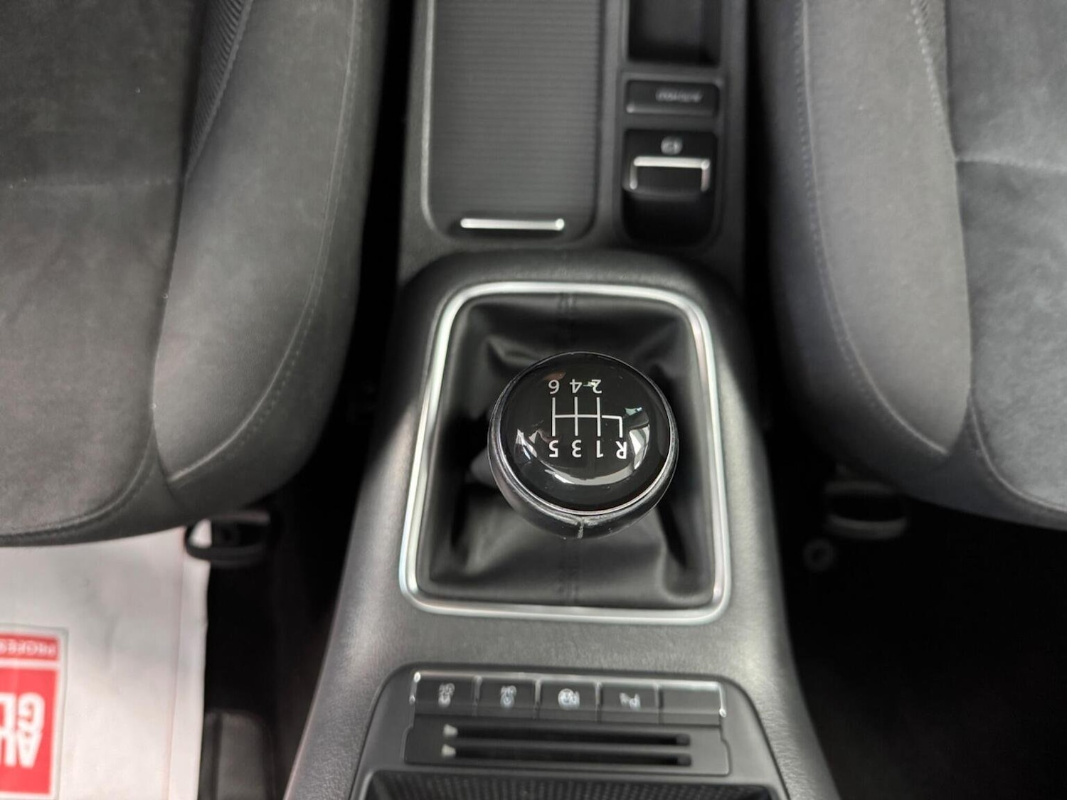 Used Volkswagen Tiguan 2015 for sale - 76430889: Photo 42