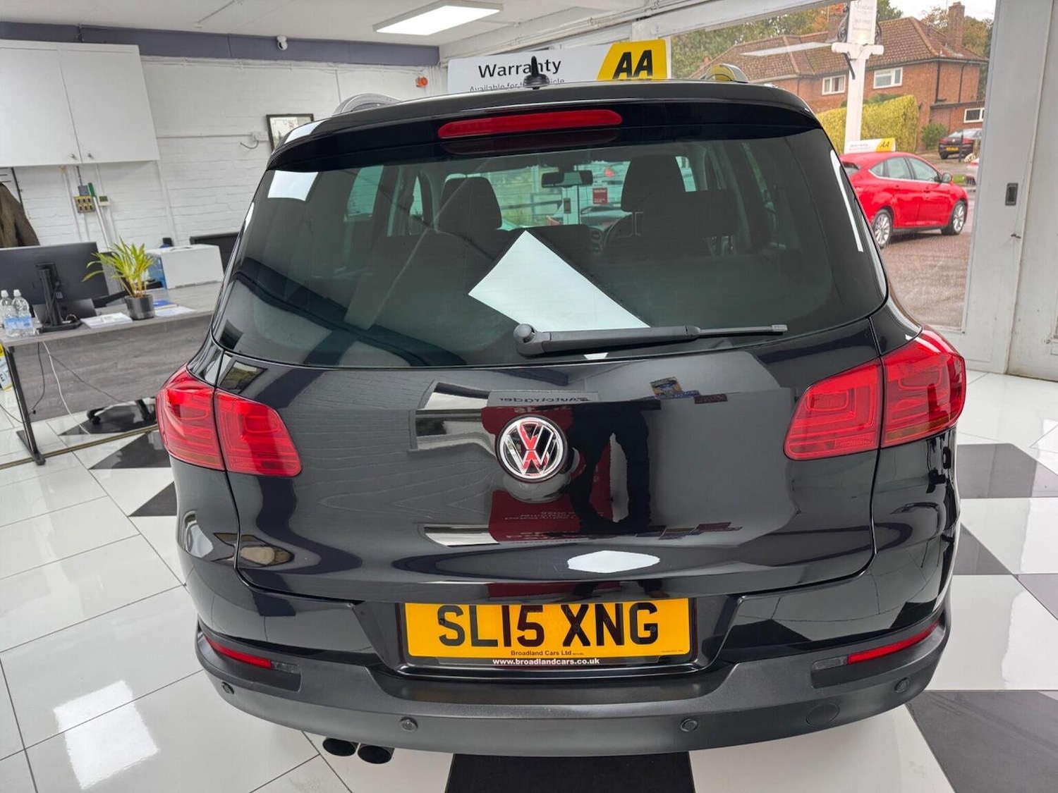 Used Volkswagen Tiguan 2015 for sale - 76430889: Photo 6