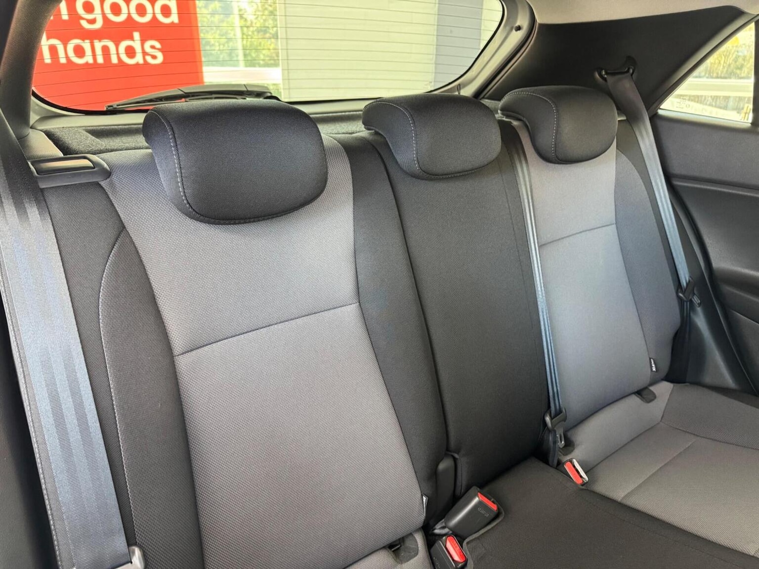 Used Hyundai i20 2017 for sale - 77954076: Photo 16