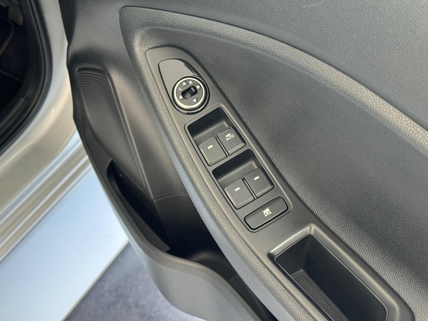 Used Hyundai i20 2017 for sale - 77954076: Photo 27