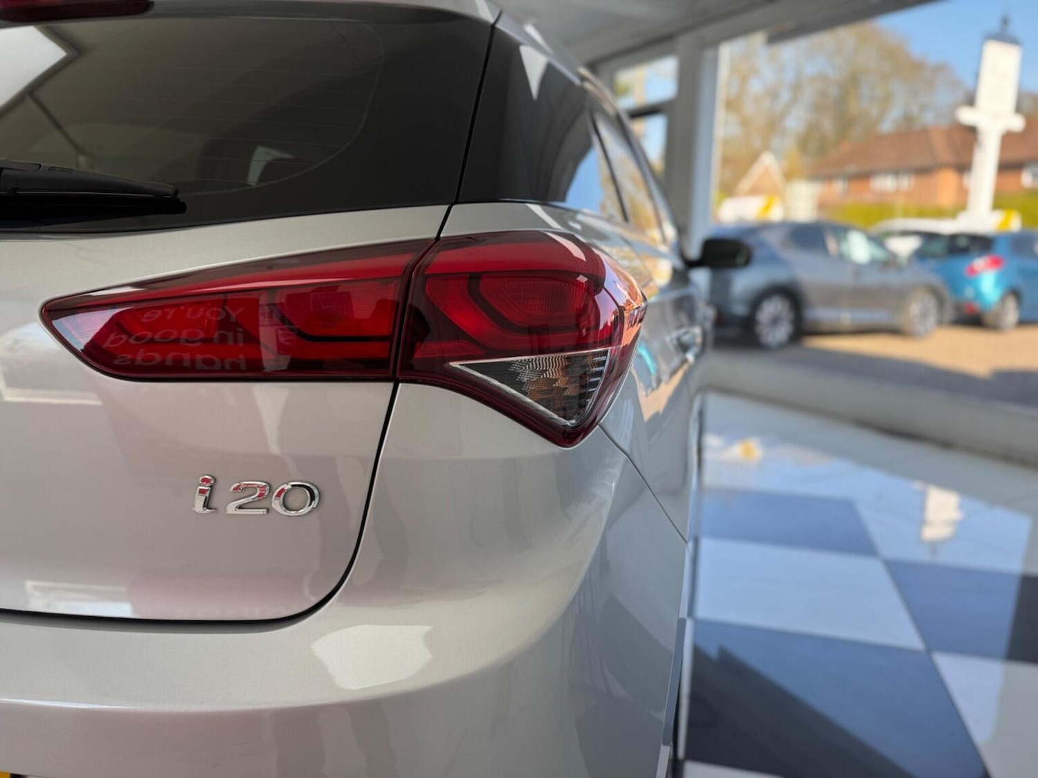 Used Hyundai i20 2017 for sale - 77954076: Photo 40