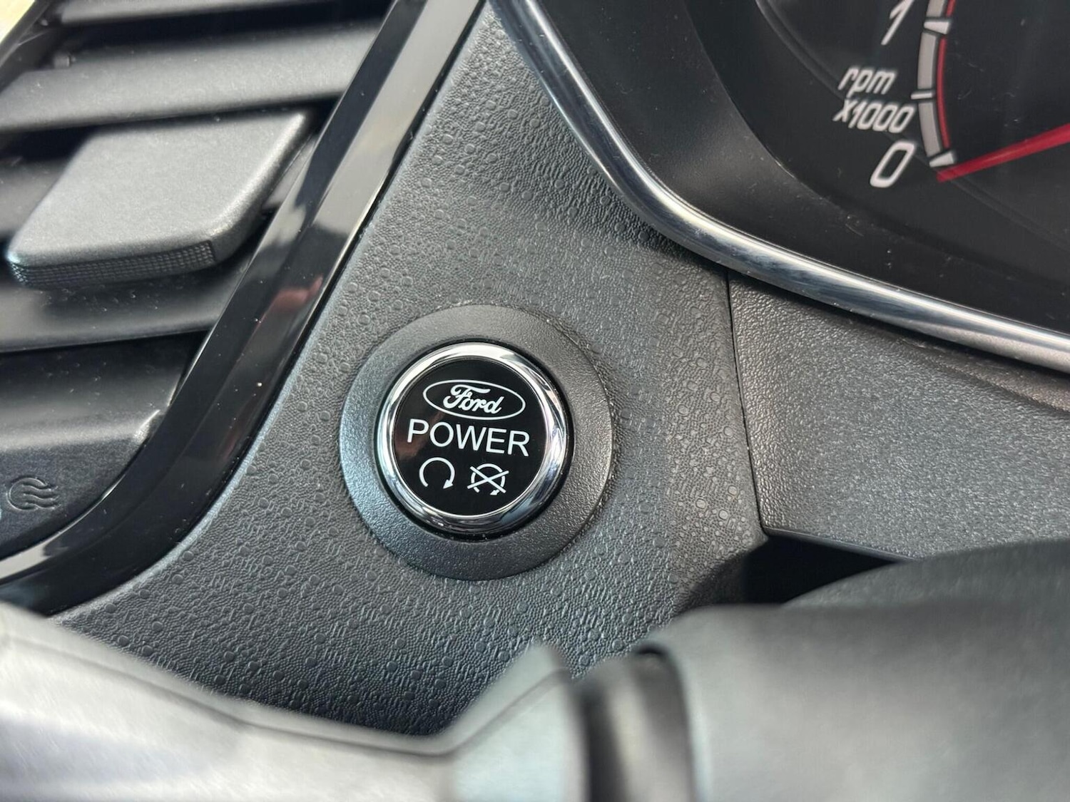 Used Ford Fiesta 2016 for sale - 76799289: Photo 18