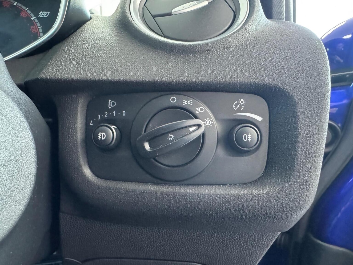 Used Ford Fiesta 2016 for sale - 76799289: Photo 19