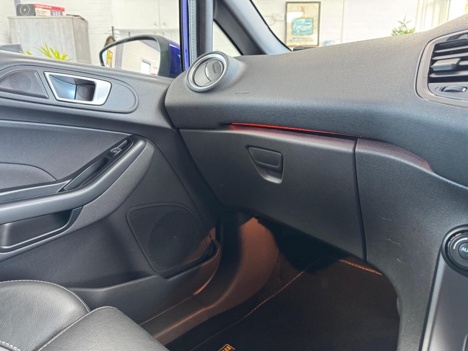 Used Ford Fiesta 2016 for sale - 76799289: Photo 41