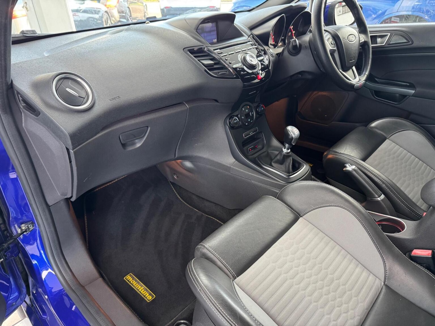 Used Ford Fiesta 2016 for sale - 76799289: Photo 43