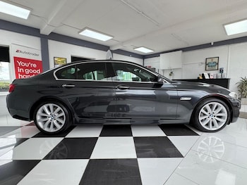 Used BMW 5 Series 2010 for sale - 75740502: Photo