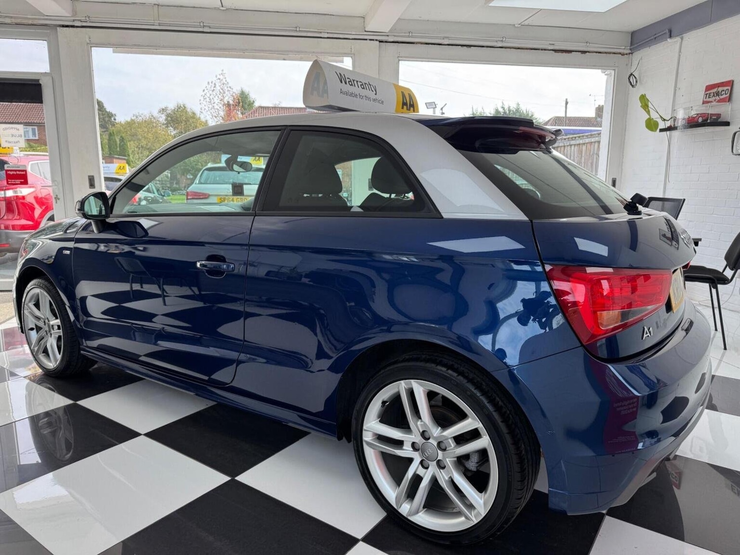 Used Audi A1 2014 for sale - 76128923: Photo 5