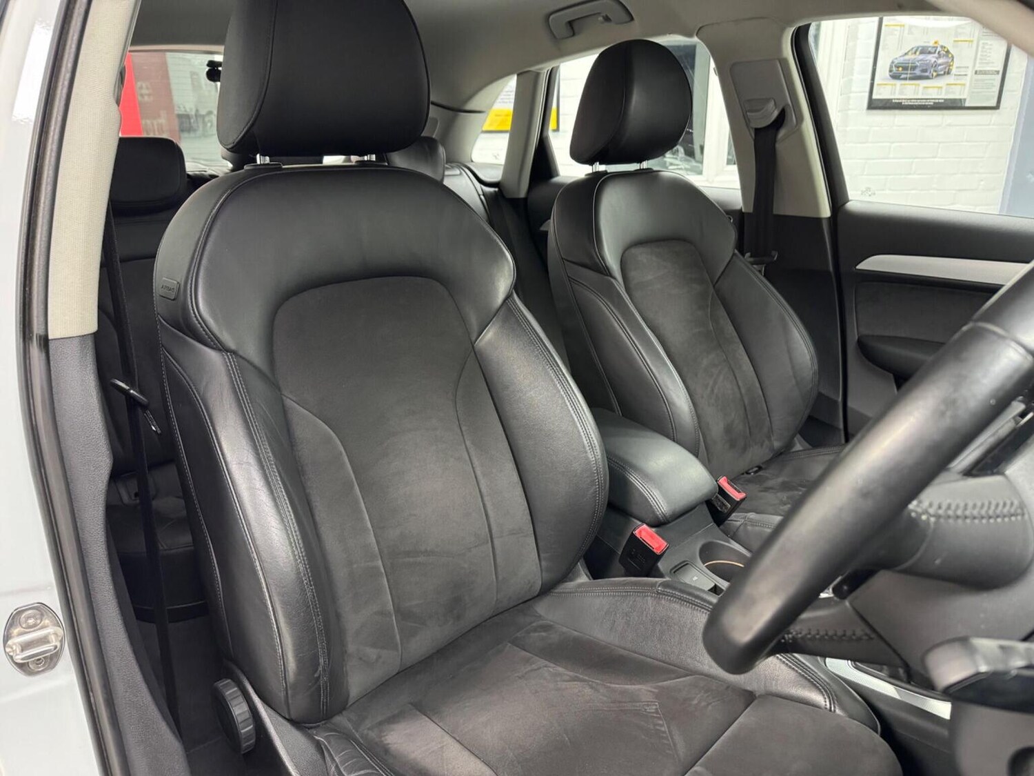 Used Audi Q3 2012 for sale - 77494833: Photo 12