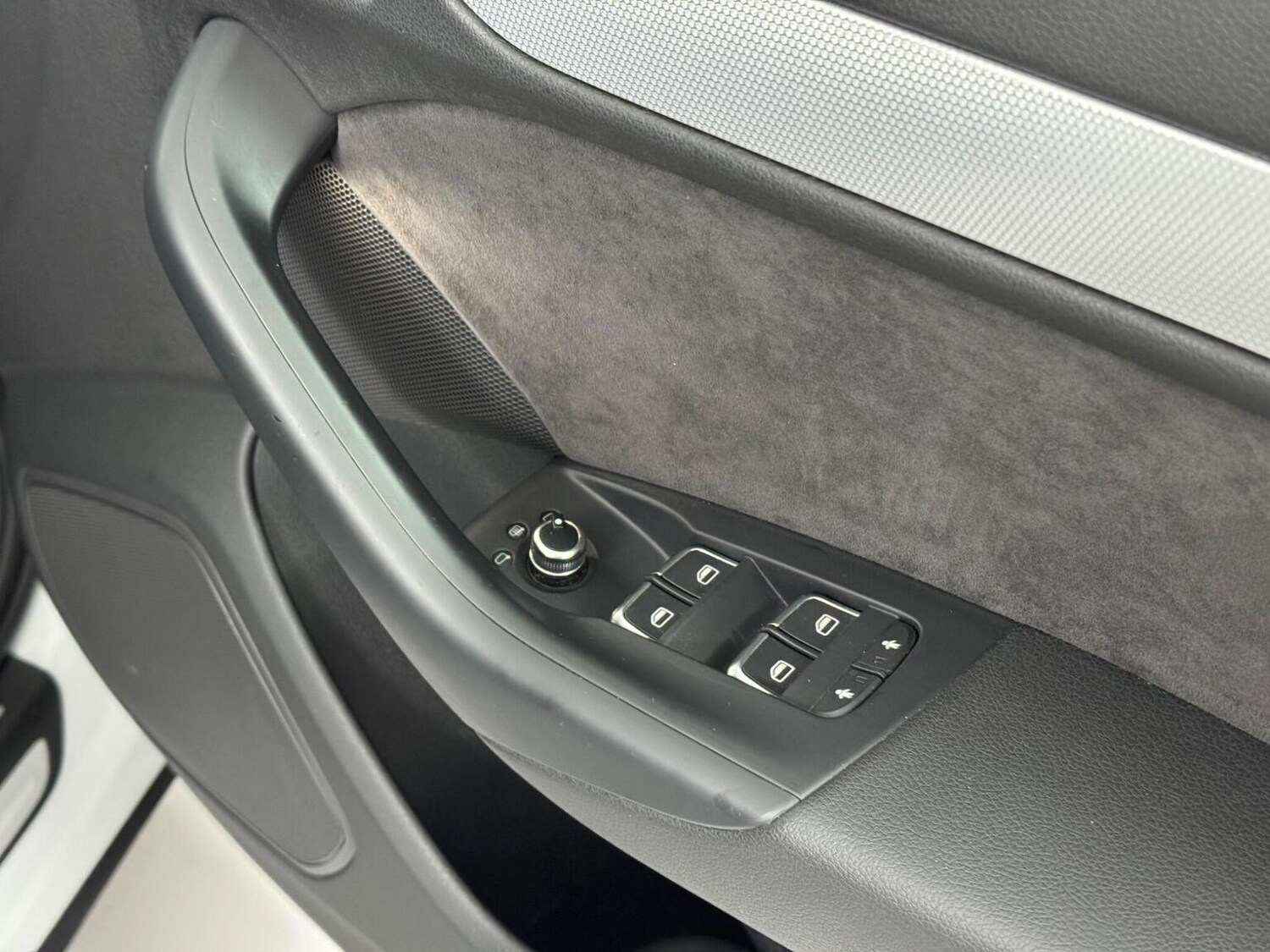 Used Audi Q3 2012 for sale - 77494833: Photo 18