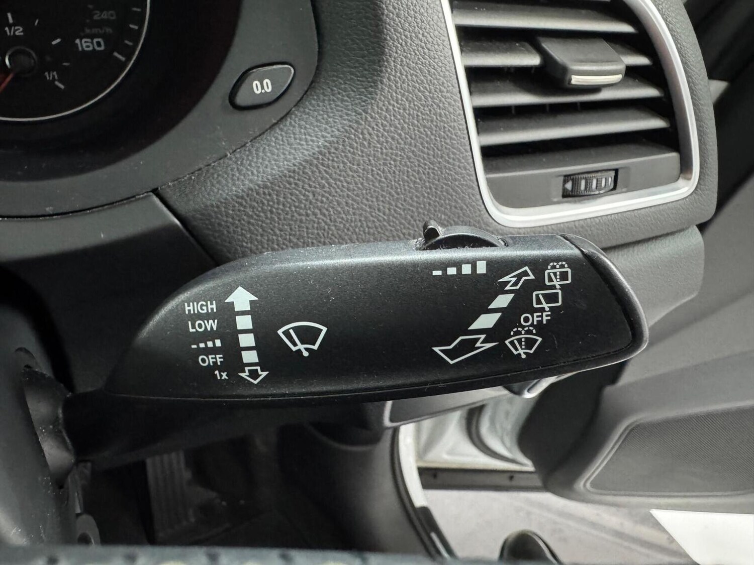 Used Audi Q3 2012 for sale - 77494833: Photo 22