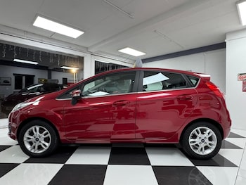 Used Ford Fiesta 2015 for sale - 77201186: Photo