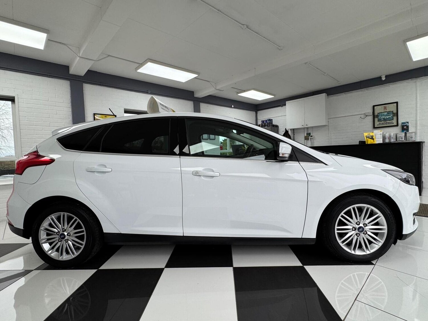 Used Ford Focus 2018 for sale - 77632505: Photo 7