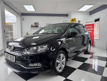 Used Volkswagen Polo 2017 for sale - 79575400: Photo