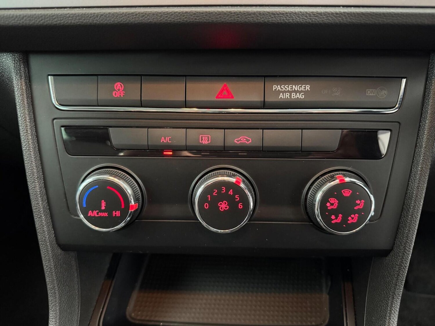 Used SEAT Leon 2017 for sale - 77494829: Photo 21