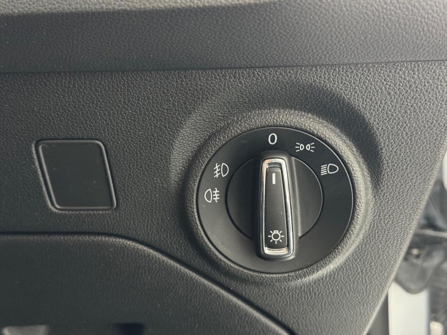 Used SEAT Leon 2017 for sale - 77494829: Photo 25