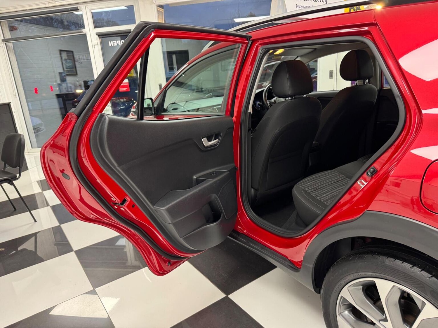 Used Kia Stonic 2020 for sale - 77622492: Photo 24