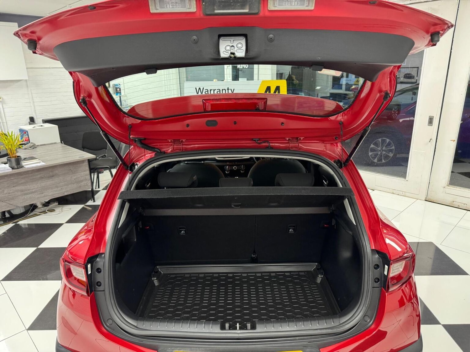 Used Kia Stonic 2020 for sale - 77622492: Photo 34