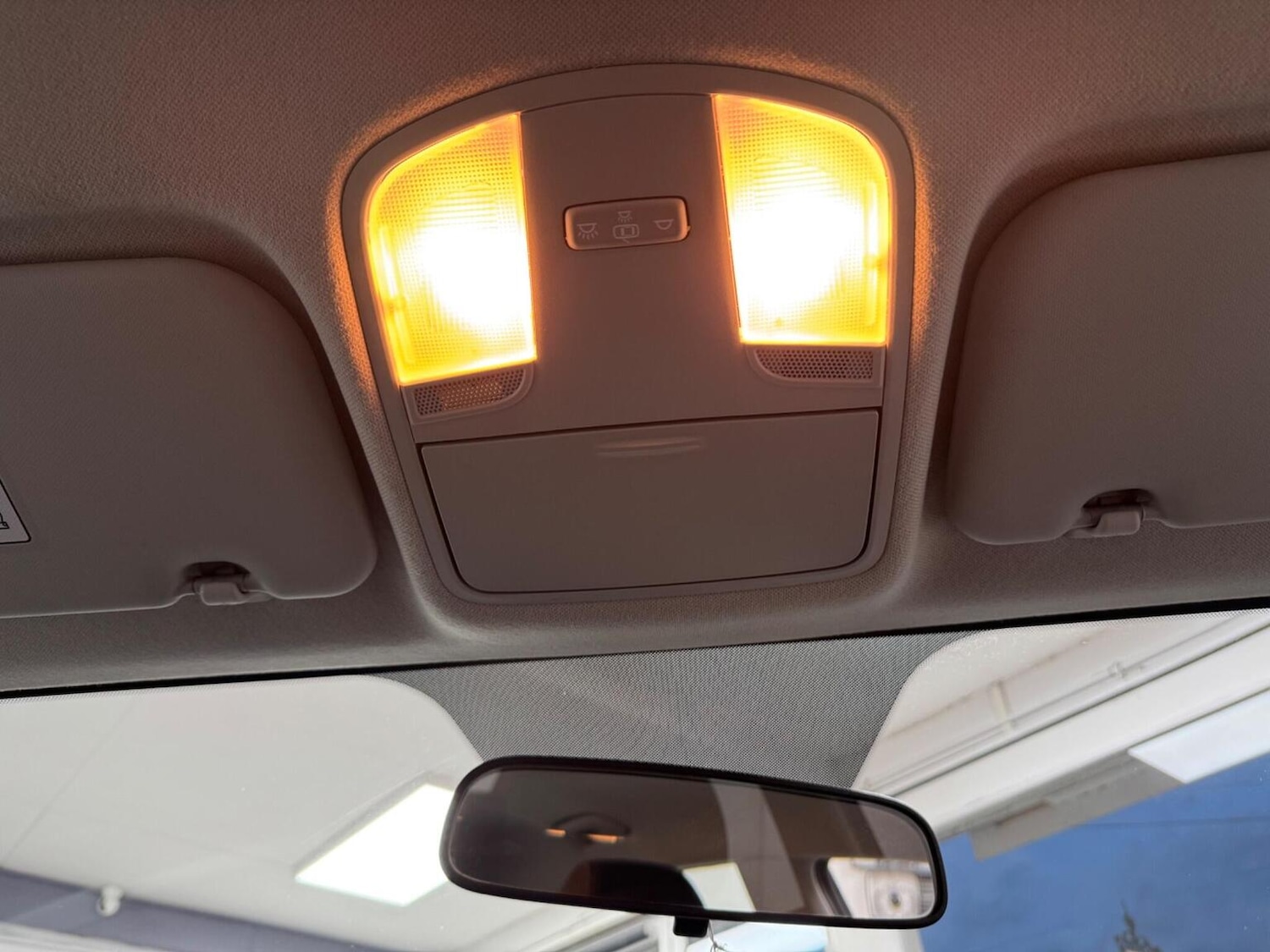 Used Kia Stonic 2020 for sale - 77622492: Photo 37