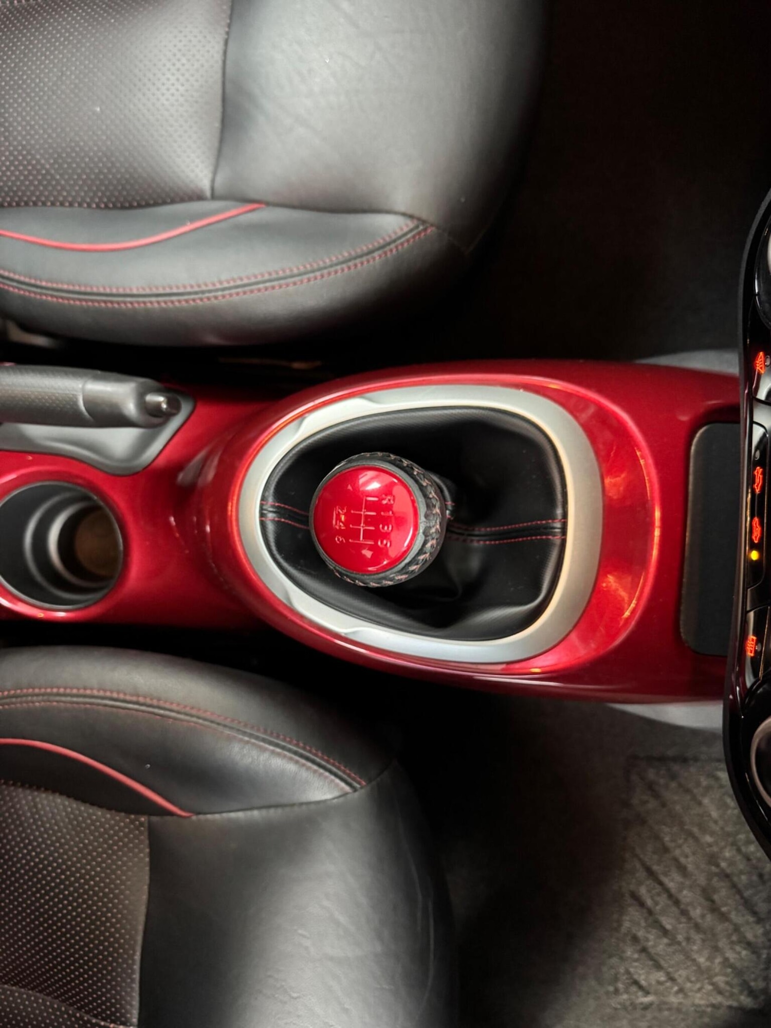 Used Nissan Juke 2014 for sale - 77707324: Photo 19