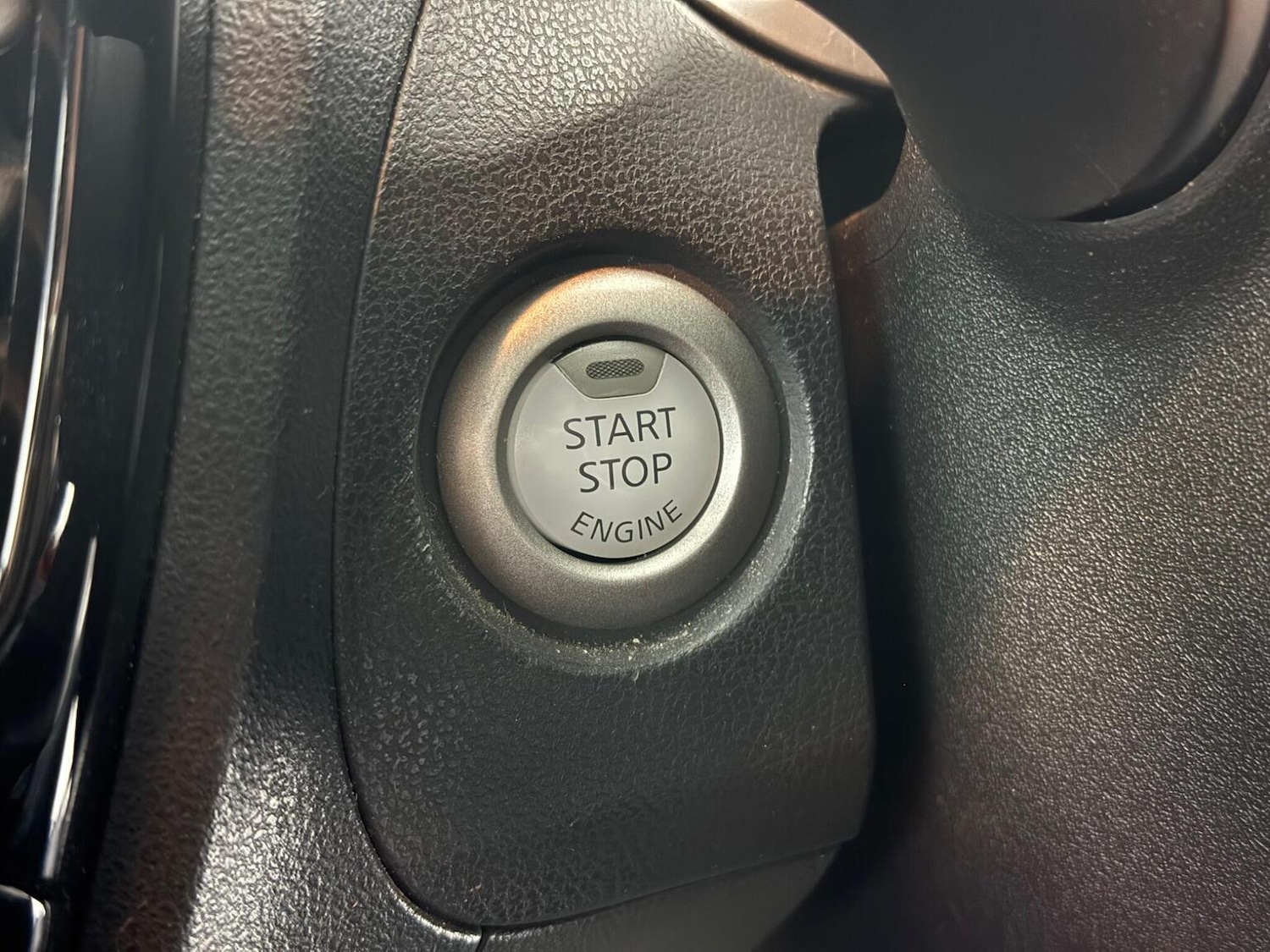 Used Nissan Juke 2014 for sale - 77707324: Photo 24