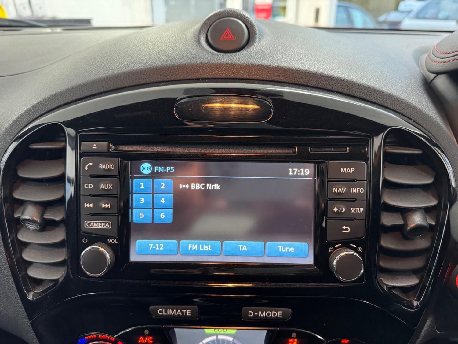 Used Nissan Juke 2014 for sale - 77707324: Photo 35